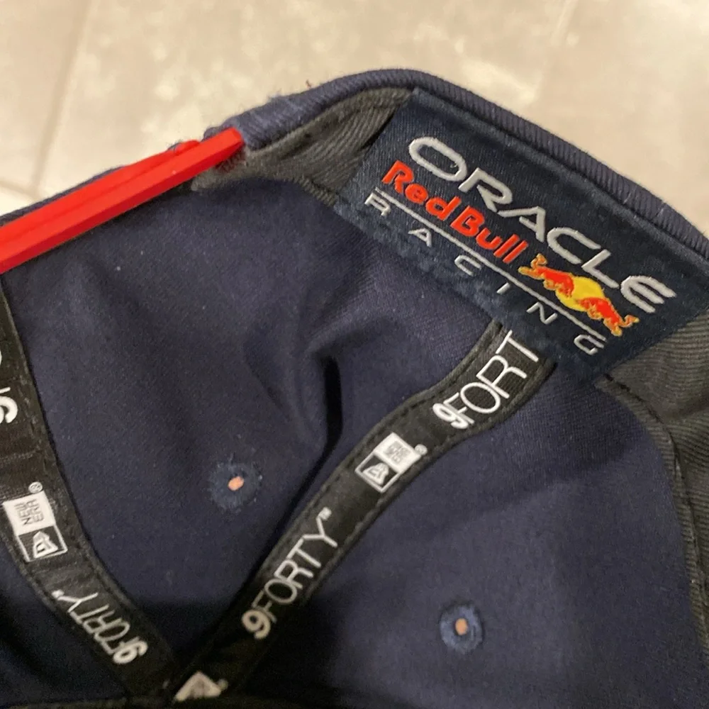 New Era Oracle Red Bull Racing Navy Blue Adjustable 9FORTY Cap